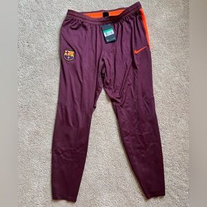 2017-18 FC Barcelona maroon Nike string training pants
